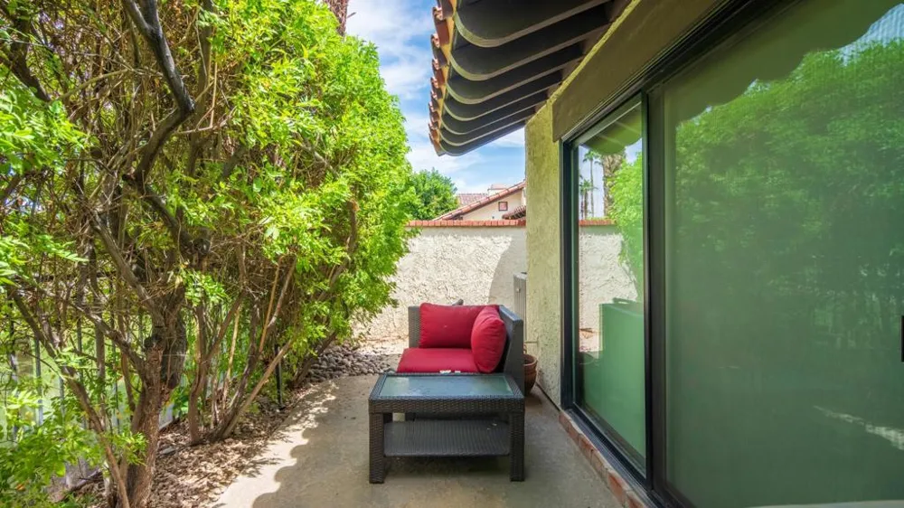 48 Calle Lista Rancho Mirage, CA 92270