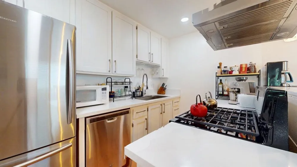 1950 S Palm Canyon Drive #128 Palm Springs, CA 92264