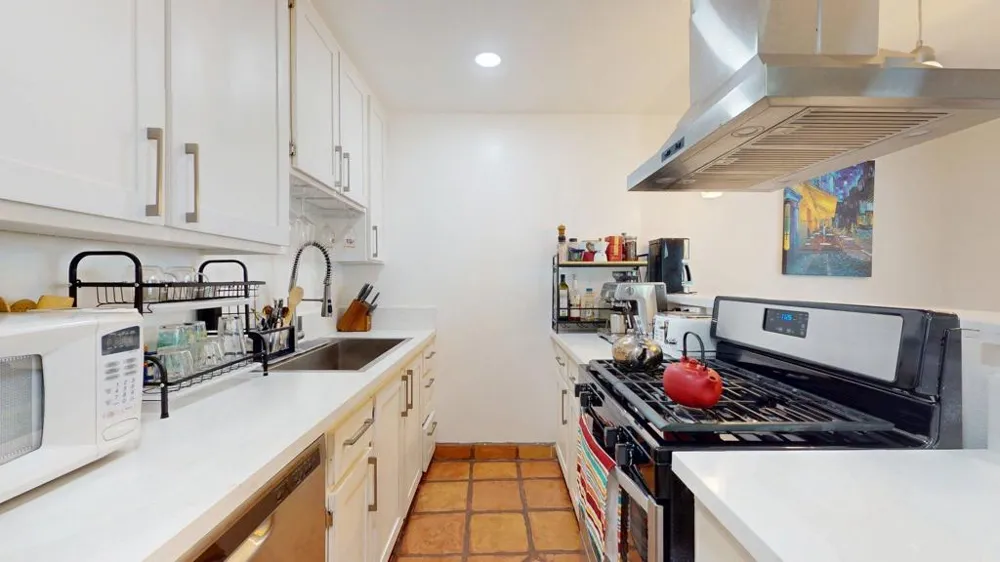1950 S Palm Canyon Drive #128 Palm Springs, CA 92264