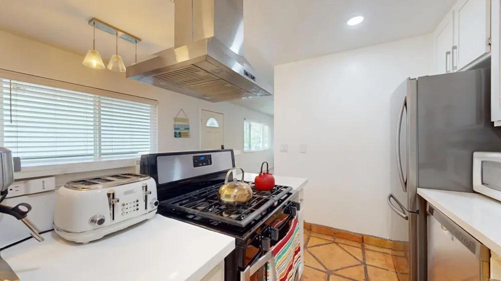 1950 S Palm Canyon Drive #128 Palm Springs, CA 92264
