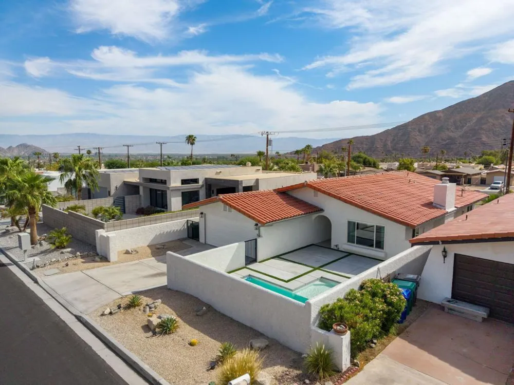 54100 Avenida Obregon La Quinta, CA 92253