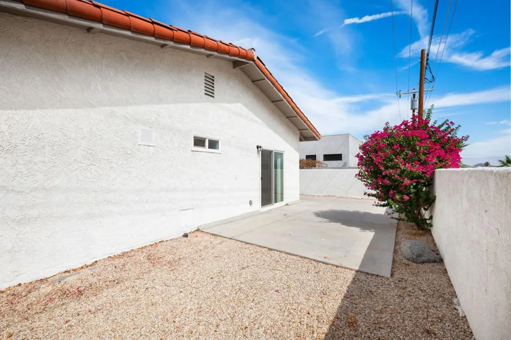 54100 Avenida Obregon La Quinta, CA 92253