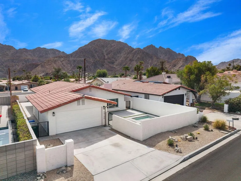 54100 Avenida Obregon La Quinta, CA 92253