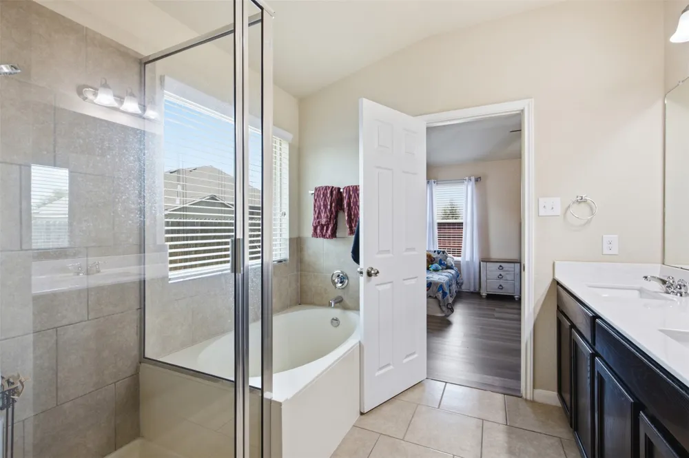 1617 Sunflower Street Lockhart, TX 78644
