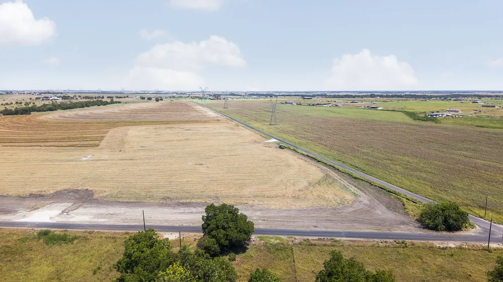 4 County Road 320 Granger, TX 76530