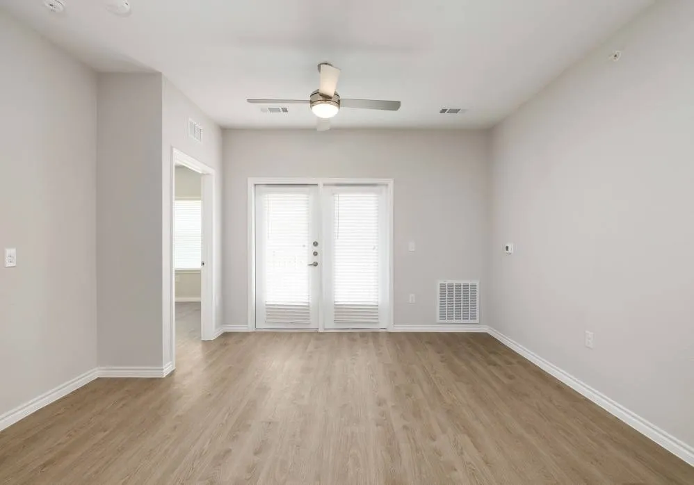 2551 Guadalupe Street #3105 Seguin, TX 78155