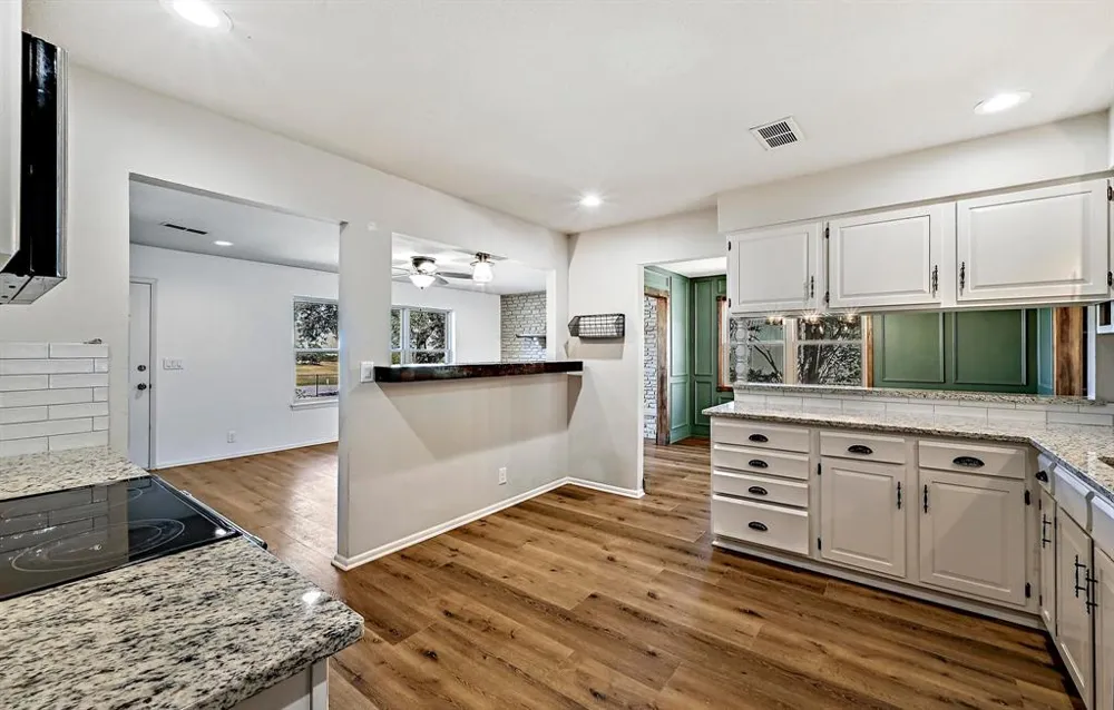 551 Grange Street Bertram, TX 78605