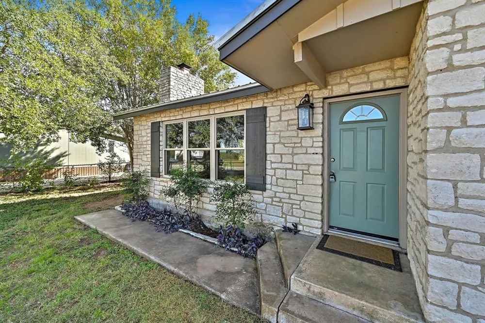 551 Grange Street Bertram, TX 78605