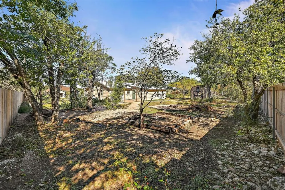 551 Grange Street Bertram, TX 78605