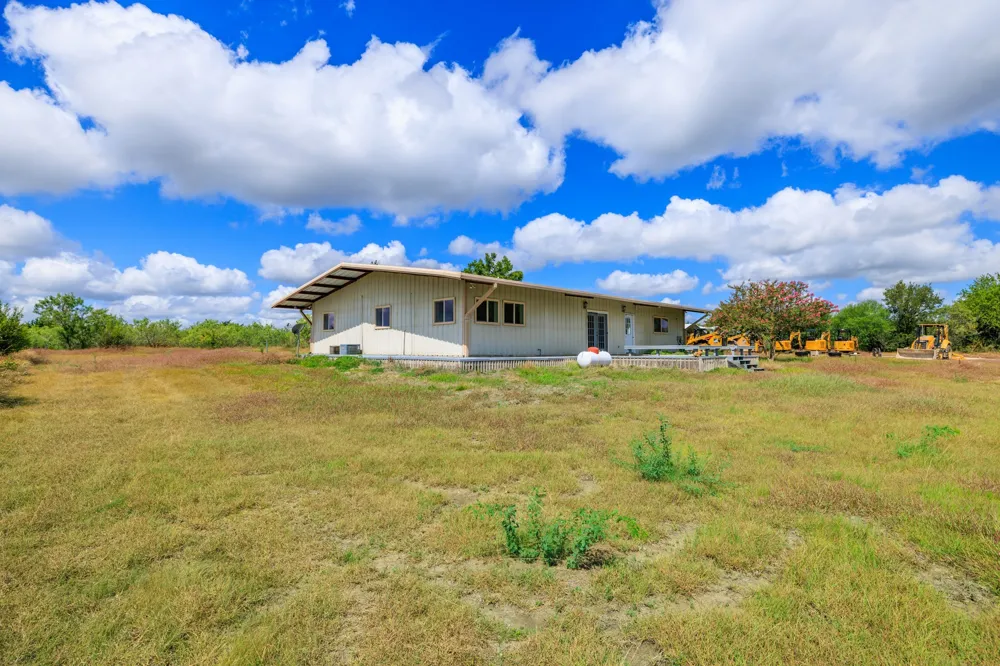 8804 Williamson Road Kyle, TX 78640
