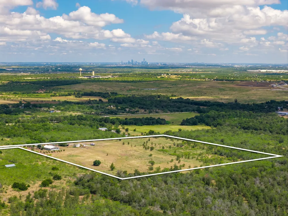 8804 Williamson Road Kyle, TX 78640
