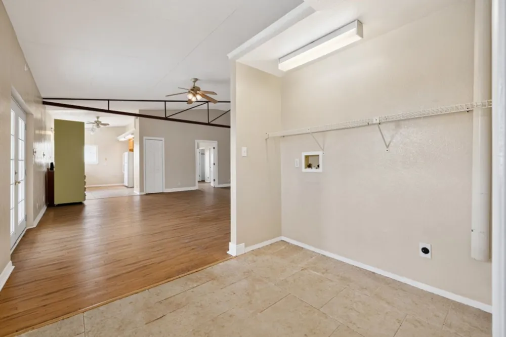 8804 Williamson Road Kyle, TX 78640