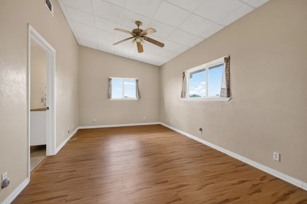 8804 Williamson Road Kyle, TX 78640