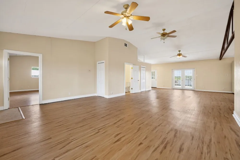 8804 Williamson Road Kyle, TX 78640