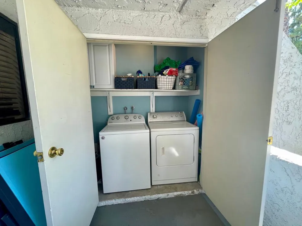 5301 E Waverly Drive #171 Palm Springs, CA 92264
