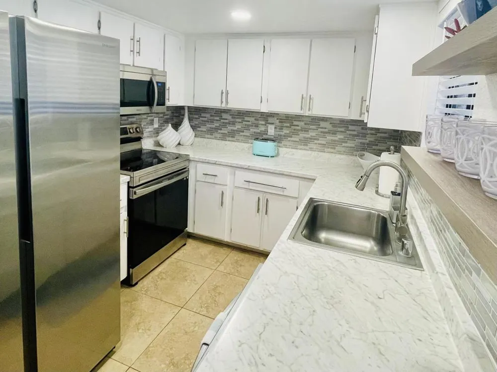 5301 E Waverly Drive #171 Palm Springs, CA 92264