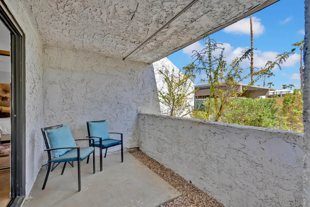 5301 E Waverly Drive #171 Palm Springs, CA 92264
