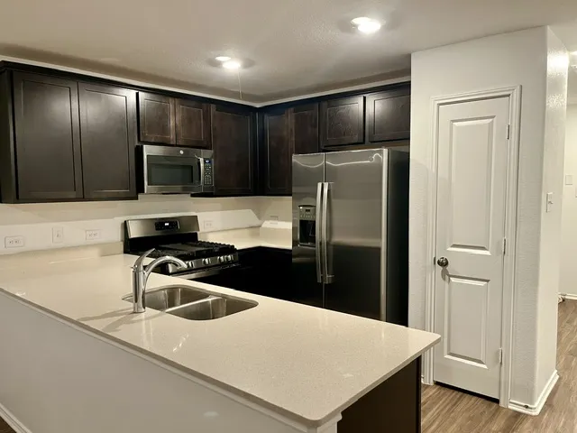 406 Halfmoon Drive Lockhart, TX 78644