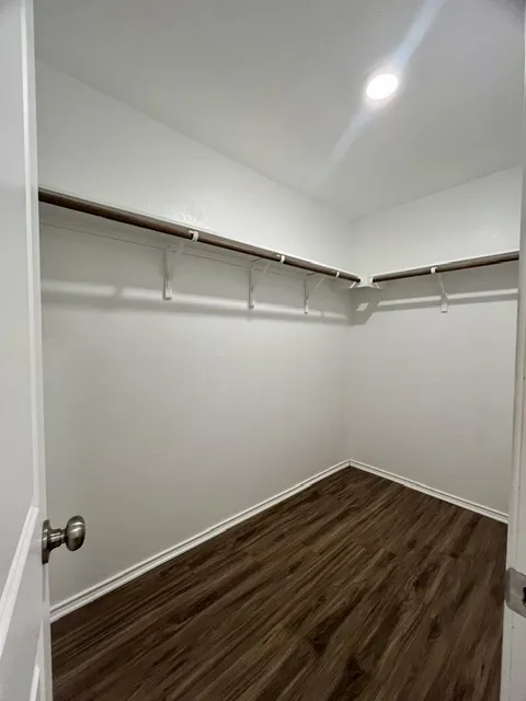 406 Halfmoon Drive Lockhart, TX 78644