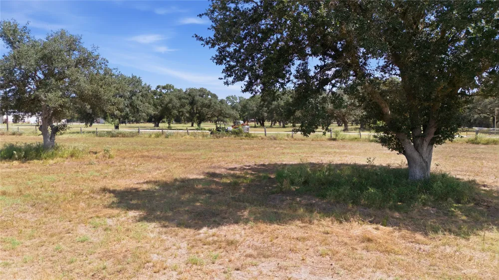 3 County Road 123 Edna, TX 77957
