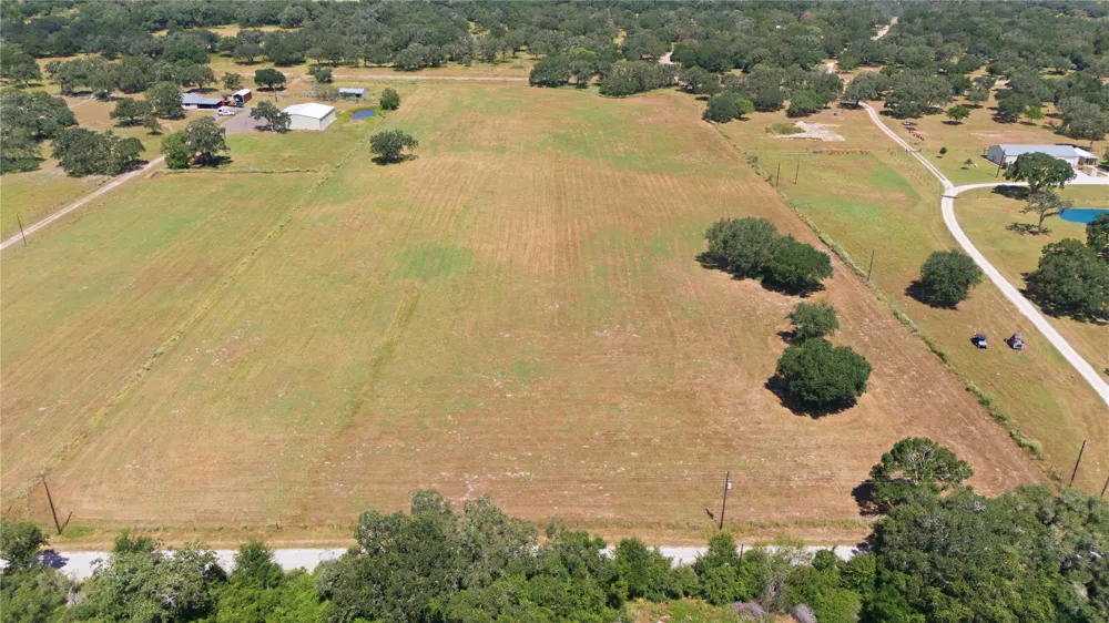 3 County Road 123 Edna, TX 77957