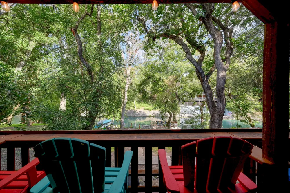 82 Guada Coma Drive New Braunfels, TX 78130