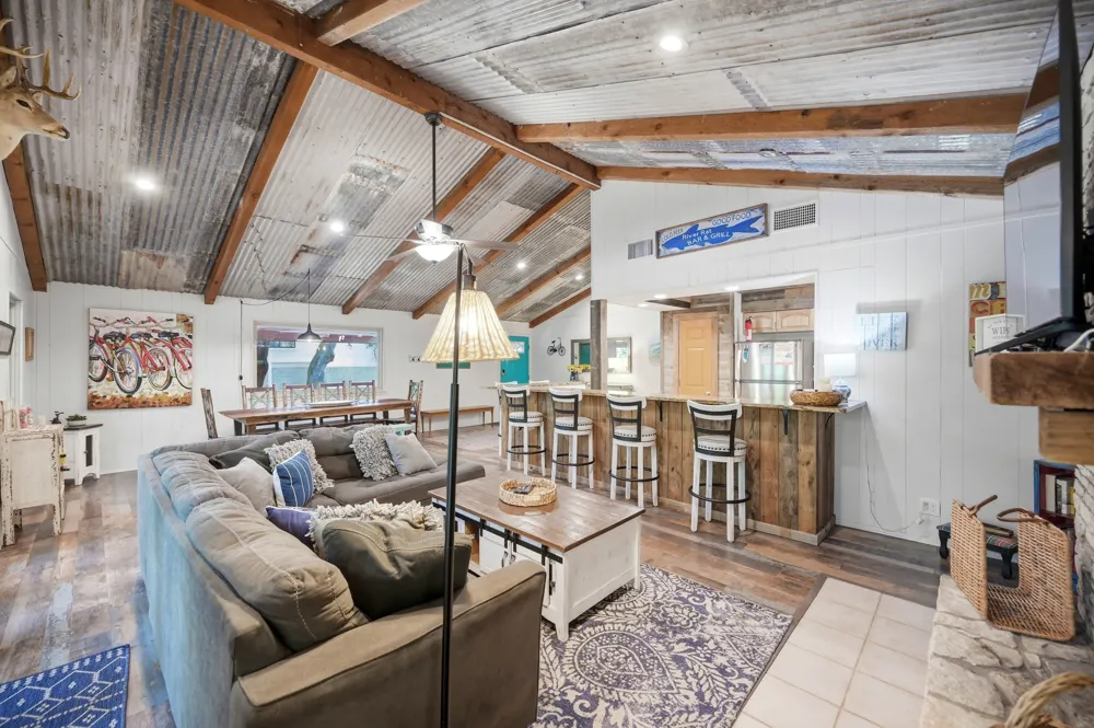 82 Guada Coma Drive New Braunfels, TX 78130