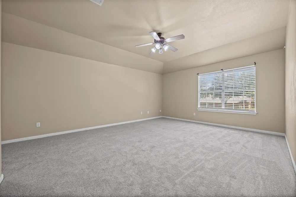 18932 Chrighton Castle Bend Pflugerville, TX 78660