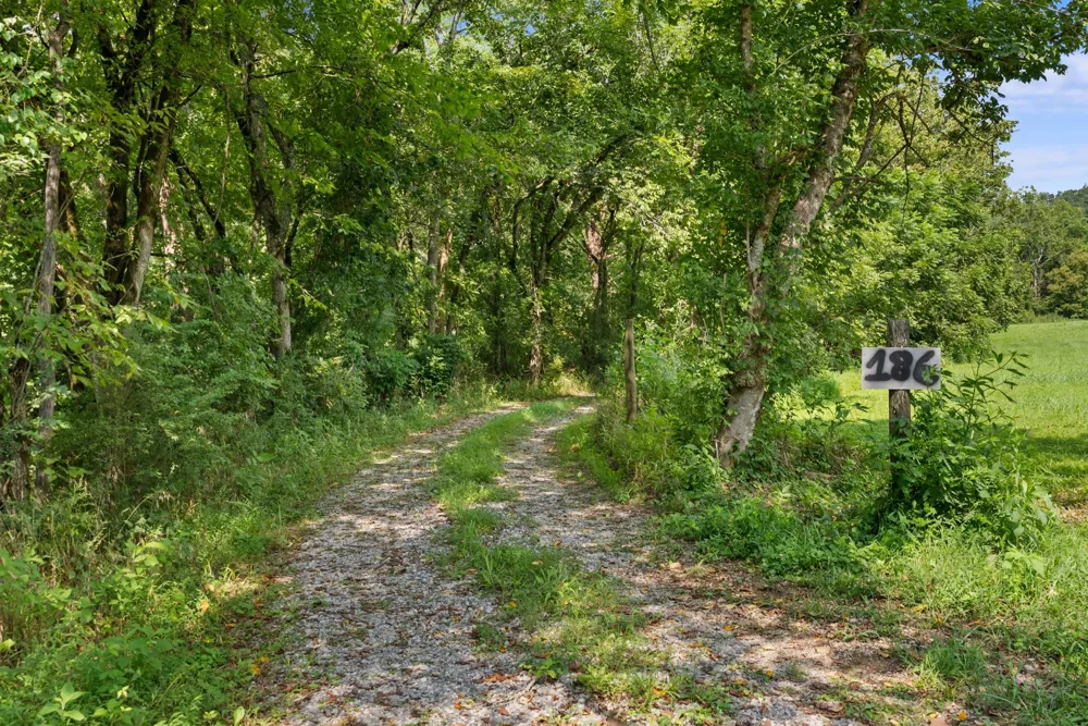 599 Jake Rockwell Rd Celina, TN 38551