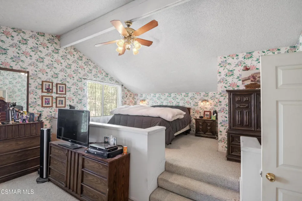 11519 Wildflower Court Moorpark, CA 93021