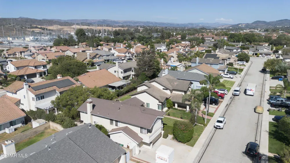 11519 Wildflower Court Moorpark, CA 93021