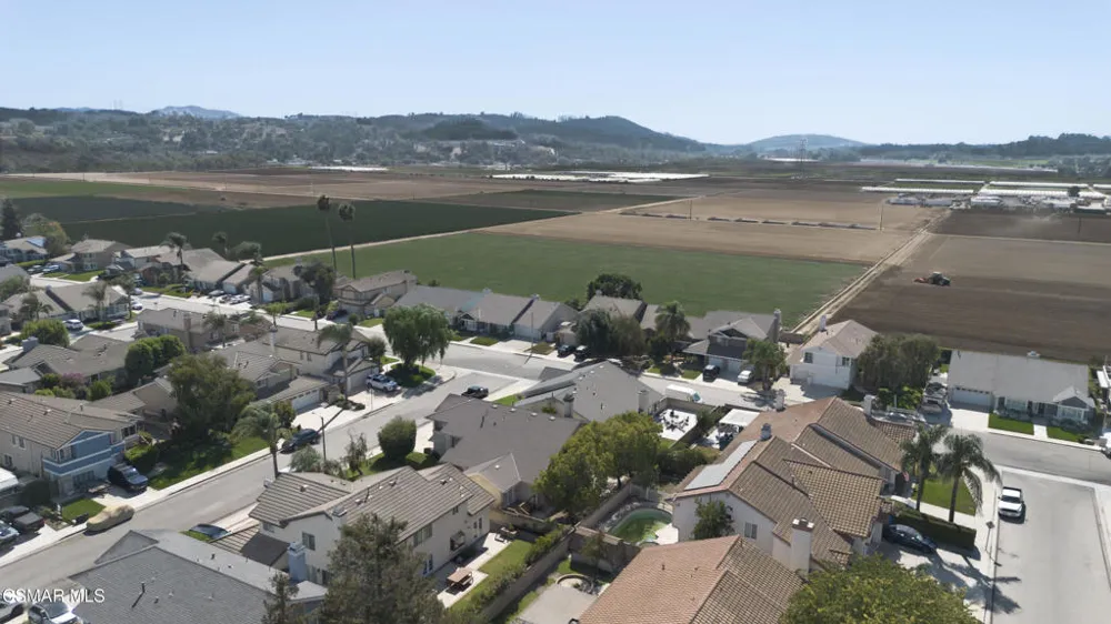 11519 Wildflower Court Moorpark, CA 93021