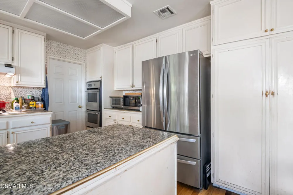 11519 Wildflower Court Moorpark, CA 93021