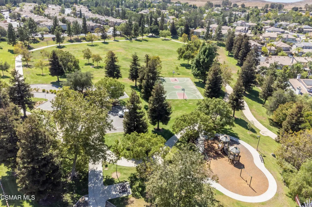 185 Laurel Wood Court Simi Valley, CA 93065