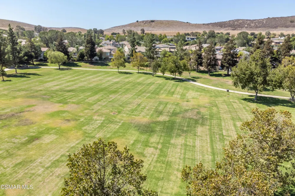 185 Laurel Wood Court Simi Valley, CA 93065