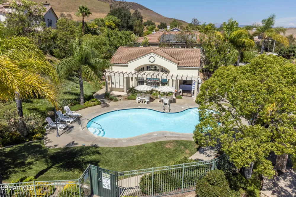 185 Laurel Wood Court Simi Valley, CA 93065