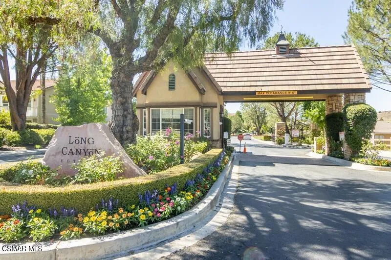 185 Laurel Wood Court Simi Valley, CA 93065