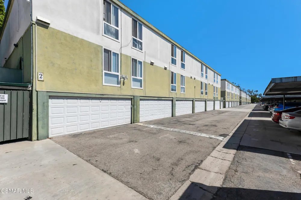 3700 Dean Drive #206 Ventura, CA 93003