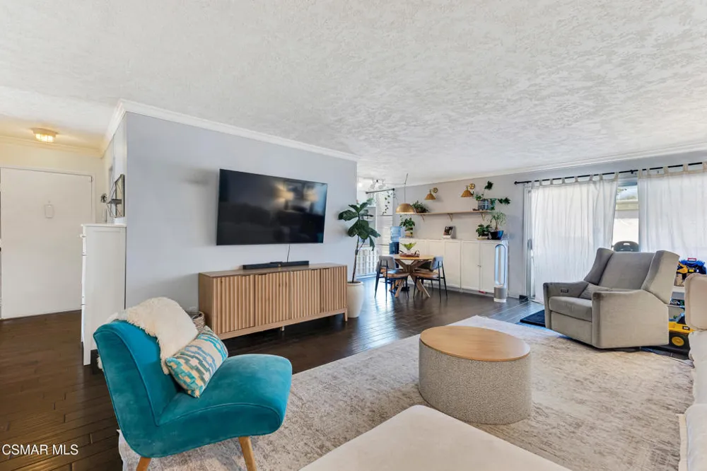 3700 Dean Drive #206 Ventura, CA 93003