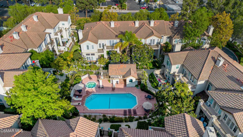 648 Warwick Avenue Thousand Oaks, CA 91360
