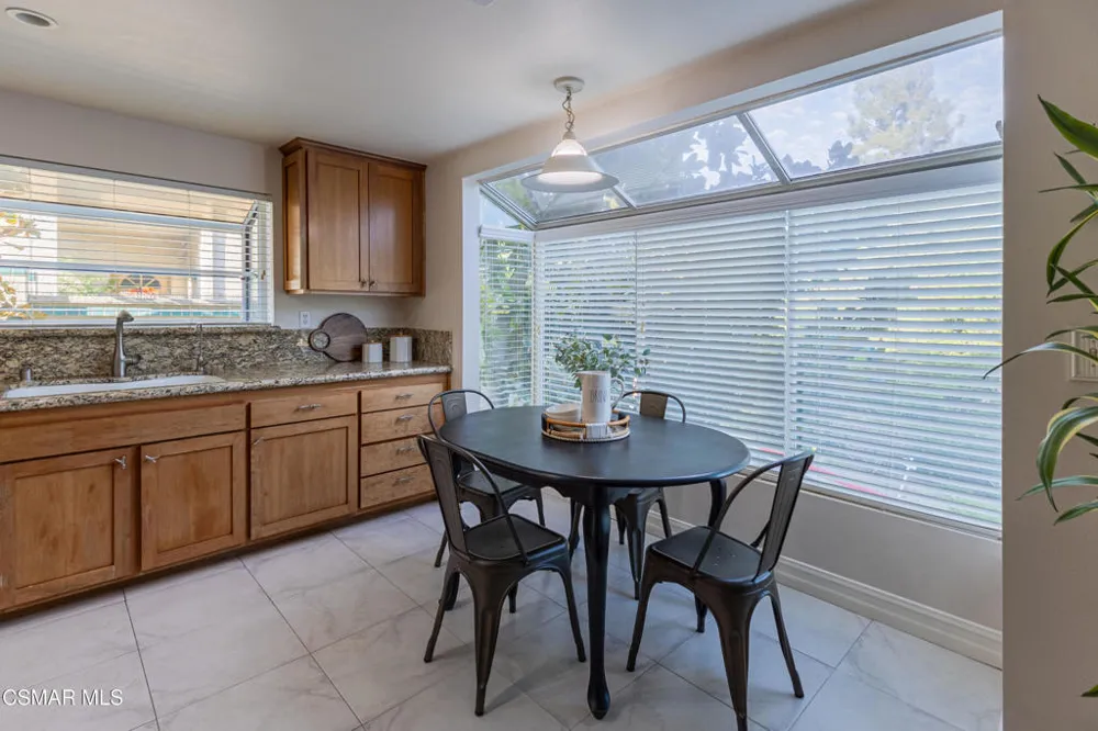 648 Warwick Avenue Thousand Oaks, CA 91360