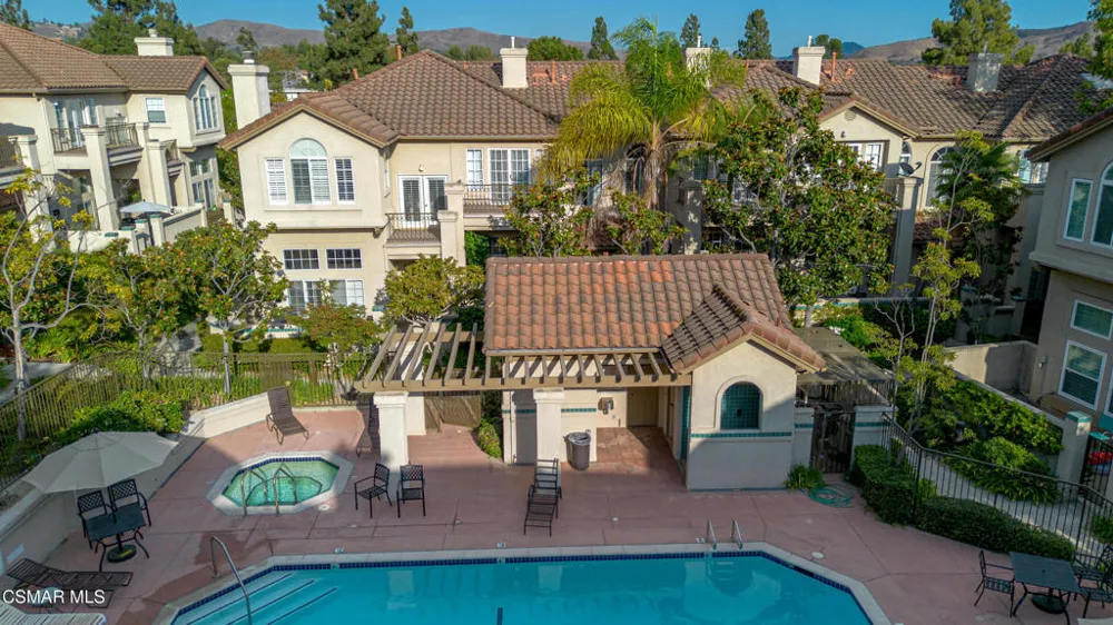 648 Warwick Avenue Thousand Oaks, CA 91360