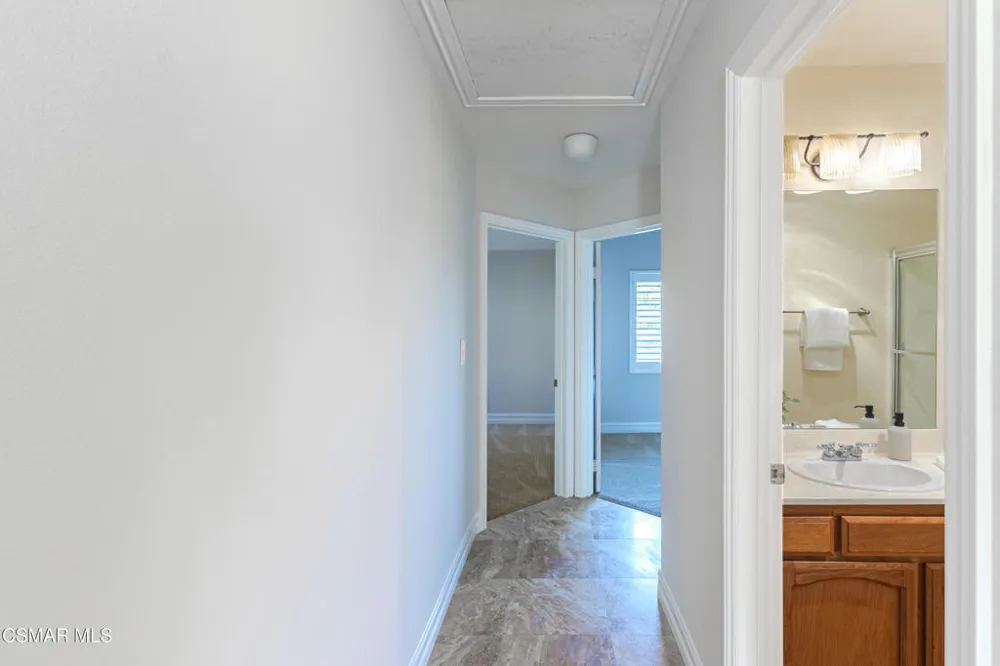 648 Warwick Avenue Thousand Oaks, CA 91360