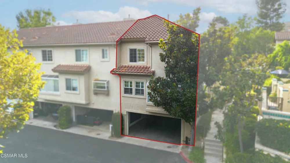 648 Warwick Avenue Thousand Oaks, CA 91360