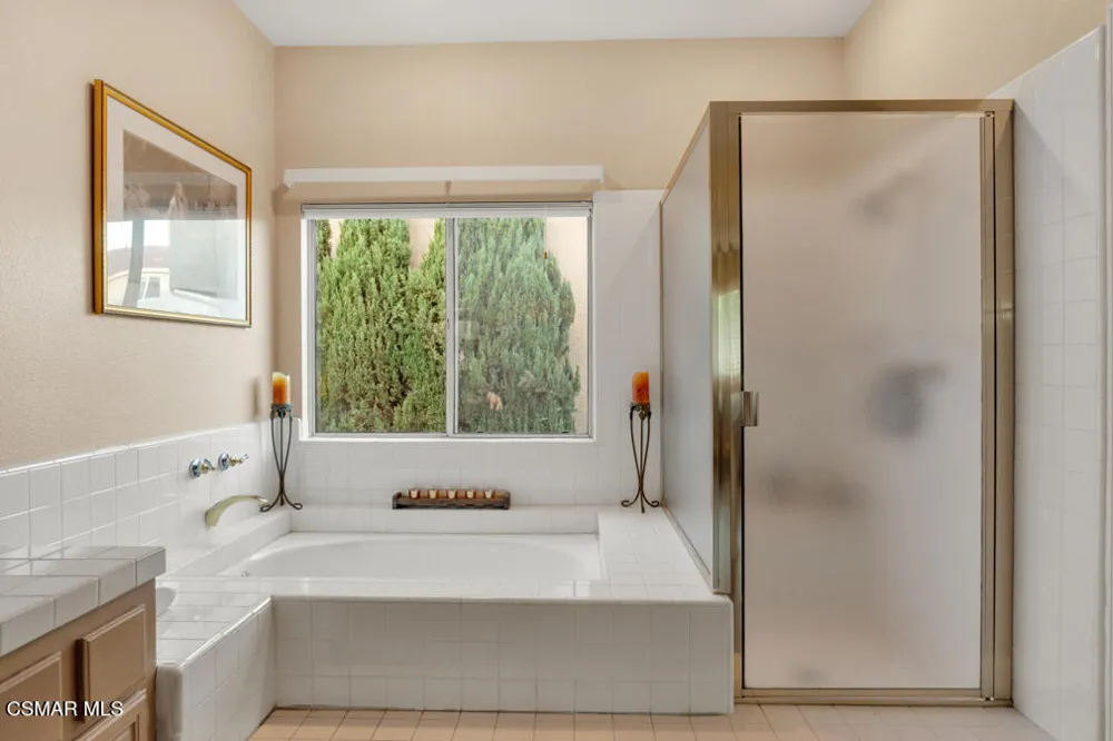 588 Monteleone Avenue Oak Park, CA 91377