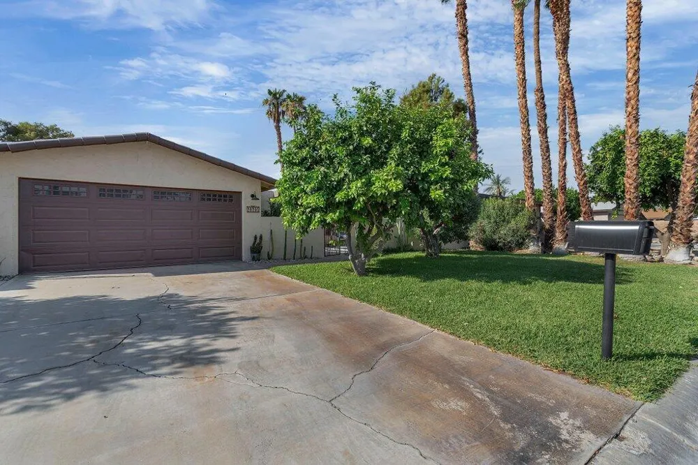 76795 New York Avenue Palm Desert, CA 92211
