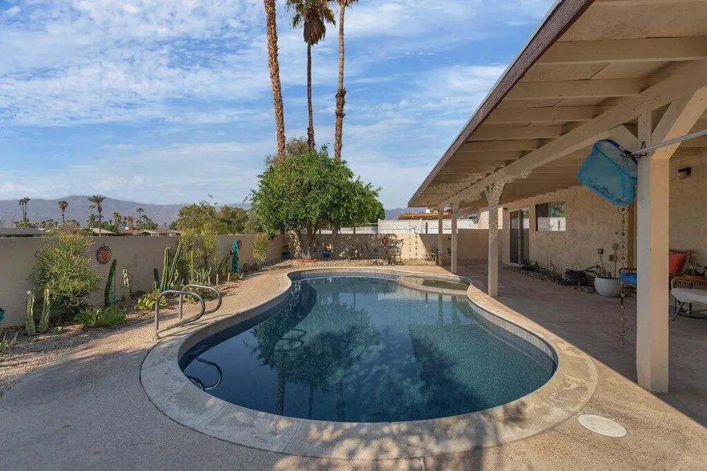 76795 New York Avenue Palm Desert, CA 92211