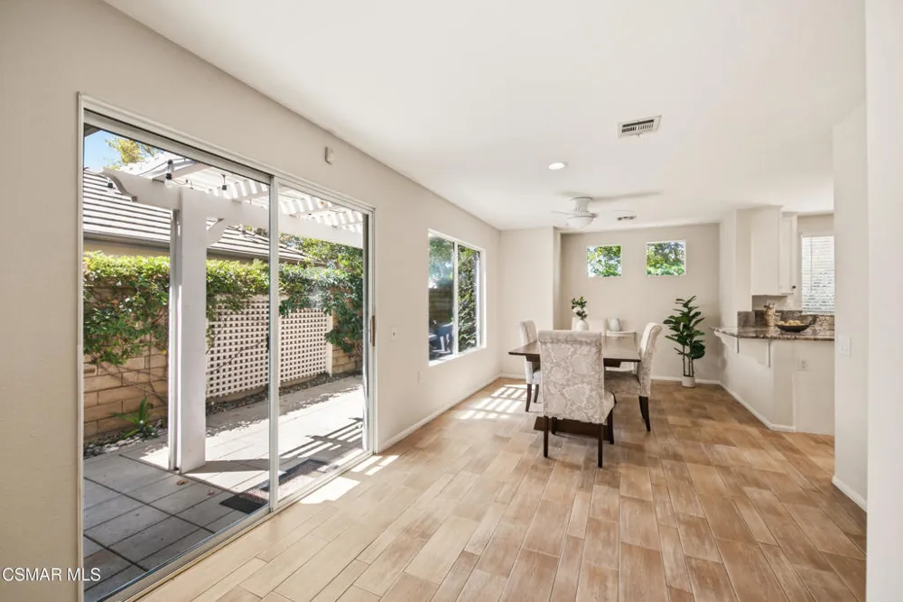 2043 Tulip Avenue Simi Valley, CA 93063
