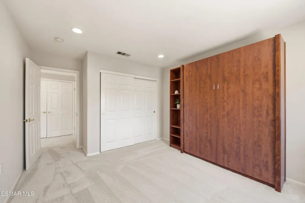 2043 Tulip Avenue Simi Valley, CA 93063