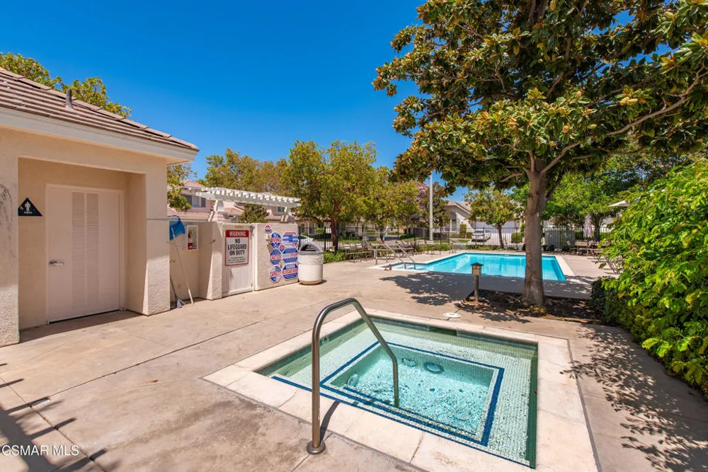 2043 Tulip Avenue Simi Valley, CA 93063